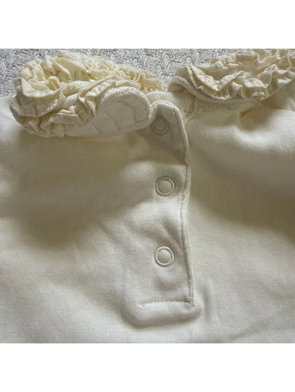Vintage Gymboree 2004 Baby Girl Ivory Collared Long Sleeve Bodysuit 6-12M